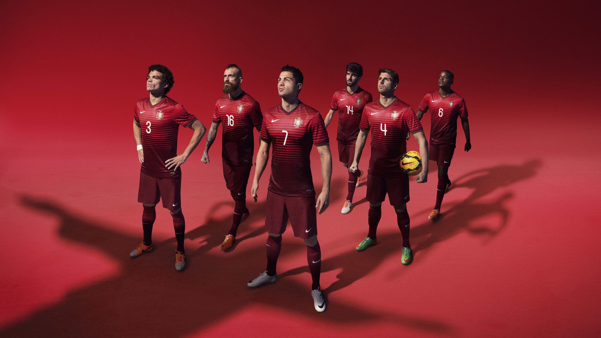 法甲：裁判尺度引发争议，比赛激烈，西甲裁判安排